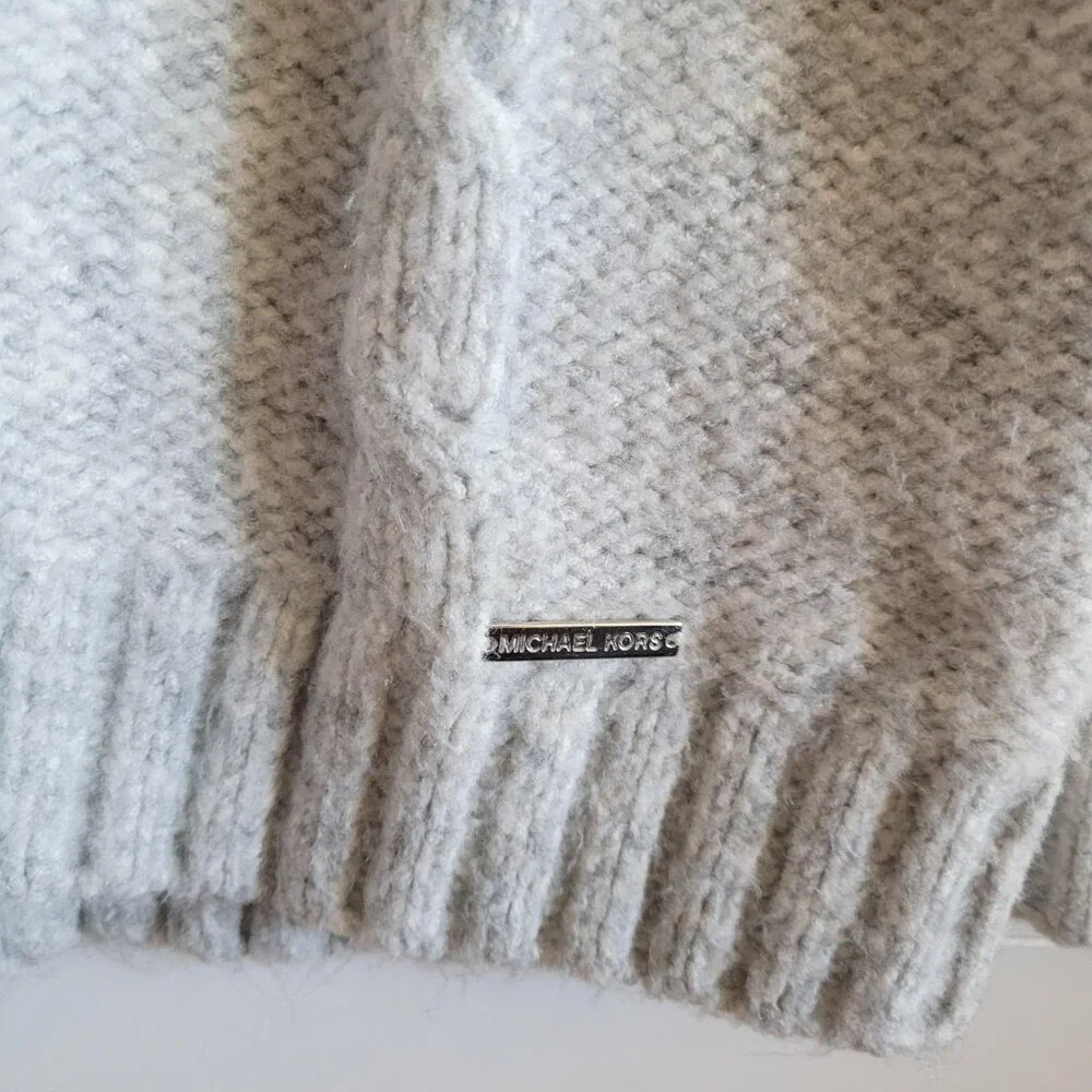 Michael Kors Sweater Medium Grey Cream Chunky Fisherman Knit Cable Turtleneck - Picture 5 of 10